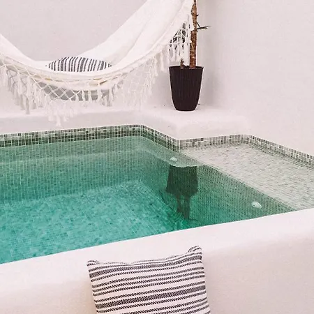 Apartamento With Private Pool *